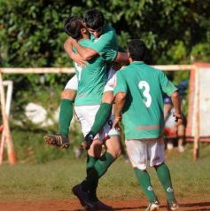 Foto de la galería: Brown venció por 1 a 0 a Huracán