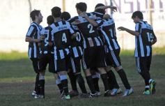 Foto de la galería: Atlético Posadas ganó por 1 a 0 a Corpus