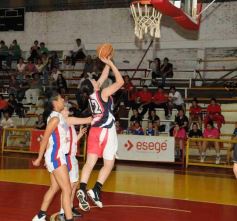 Foto de la galería: Por 72 tantos, Guaraní triunfó sobre Villa San Martín