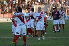 Foto de la galería: Guaraní ganó por goleada a Juventud Unida