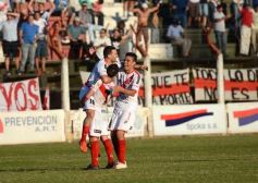 Foto de la galería: Guaraní ganó por goleada a Juventud Unida