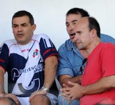 Foto de la galería: Guaraní ganó por goleada a Juventud Unida