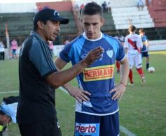 Foto de la galería: Guaraní ganó por goleada a Juventud Unida