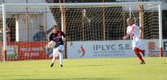 Foto de la galería: Guaraní ganó por goleada a Juventud Unida