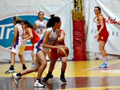 Foto de la galería: Tokio le ganó a Villa María de Resistencia por 93 a 58