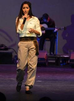 Foto de la galería: Posadas canta a la Patria en el Teatro Lírico