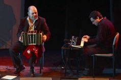 Foto de la galería: Posadas canta a la Patria en el Teatro Lírico