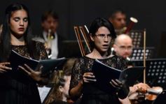 Foto de la galería: Posadas canta a la Patria en el Teatro Lírico