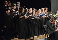 Foto de la galería: Posadas canta a la Patria en el Teatro Lírico