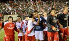 Foto de la galería: Guaraní a un paso del gran objetivo
