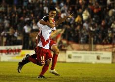 Foto de la galería: Guaraní a un paso del gran objetivo