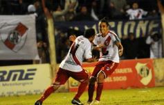 Foto de la galería: Guaraní a un paso del gran objetivo