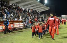 Foto de la galería: Guaraní a un paso del gran objetivo