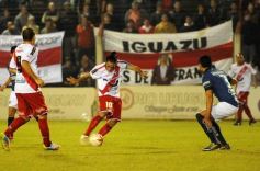 Foto de la galería: Guaraní a un paso del gran objetivo