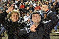 Foto de la galería: Guaraní a un paso del gran objetivo