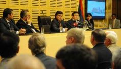 Foto de la galería: Homenaje a Mario Losada en Diputados