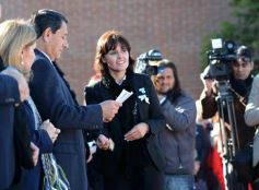 Foto de la galería: Emotiva “Promesa de Lealtad” a la Bandera en el Hogar de Día