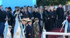 Foto de la galería: Emotiva “Promesa de Lealtad” a la Bandera en el Hogar de Día