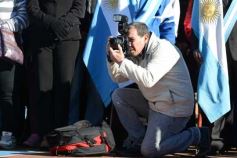 Foto de la galería: Emotiva “Promesa de Lealtad” a la Bandera en el Hogar de Día