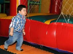 Foto de la galería: Fiesta por los dos añitos de Alex Valdez