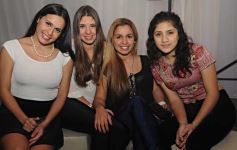 Foto de la galería: Carolina Ruiz festejó sus 15 con una gran fiesta en Luz y Fuerza