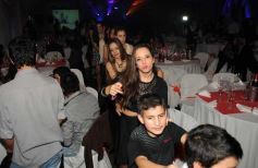 Foto de la galería: Carolina Ruiz festejó sus 15 con una gran fiesta en Luz y Fuerza