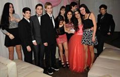 Foto de la galería: Carolina Ruiz festejó sus 15 con una gran fiesta en Luz y Fuerza