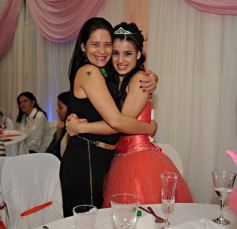 Foto de la galería: Carolina Ruiz festejó sus 15 con una gran fiesta en Luz y Fuerza