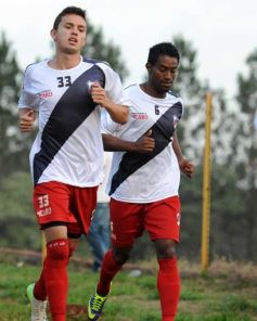 Foto de la galería: Guaraní tuvo su primer amistoso para encarar la B Nacional