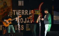 Foto de la galería: A puro folclore en el festival Mi Tierra Roja