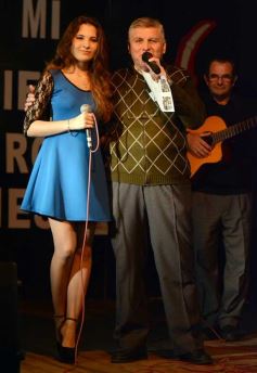 Foto de la galería: A puro folclore en el festival Mi Tierra Roja