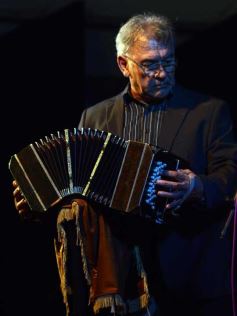 Foto de la galería: A puro folclore en el festival Mi Tierra Roja