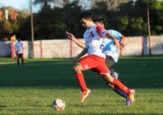 Foto de la galería: Candelaria le ganó a Guaraní la primera final