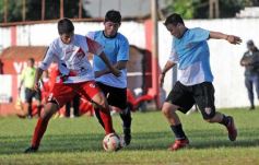 Foto de la galería: Candelaria le ganó a Guaraní la primera final
