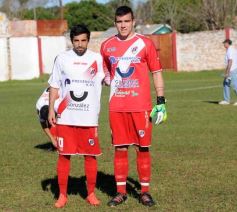 Foto de la galería: Candelaria le ganó a Guaraní la primera final