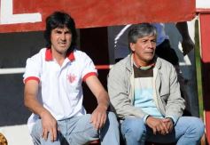 Foto de la galería: Candelaria le ganó a Guaraní la primera final