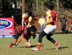 Foto de la galería: Sarmiento y San Patricio en el Encuentro de Rugby Femenino del NEA