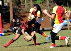Foto de la galería: Sarmiento y San Patricio en el Encuentro de Rugby Femenino del NEA