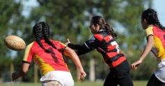 Foto de la galería: Sarmiento y San Patricio en el Encuentro de Rugby Femenino del NEA