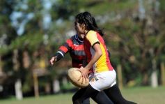 Foto de la galería: Sarmiento y San Patricio en el Encuentro de Rugby Femenino del NEA