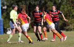 Foto de la galería: Sarmiento y San Patricio en el Encuentro de Rugby Femenino del NEA