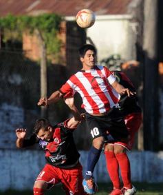Foto de la galería: Guaraní le ganó a Candelaria y forzó un tercer partido definitivo