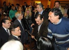 Foto de la galería: Aprobaron el certificado de “libre deuda alimentaria”