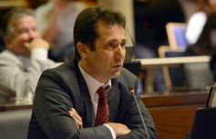 Foto de la galería: Aprobaron el certificado de “libre deuda alimentaria”