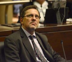 Foto de la galería: Aprobaron el certificado de “libre deuda alimentaria”