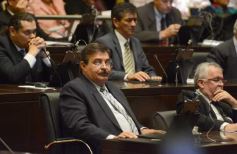 Foto de la galería: Aprobaron el certificado de “libre deuda alimentaria”