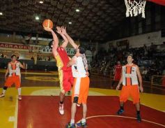Foto de la galería: Cataratas venció por 91 a 86 a Tokio
