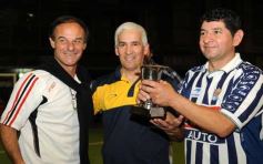 Foto de la galería: Neumáticos Posadas se consagró Campeón 2014