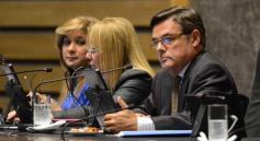 Foto de la galería: Proponen fijar en más de 23 millones el funcionamiento de la administración pública en 2015