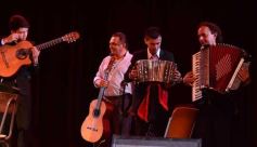 Foto de la galería: Bofill y Los Brítez a pleno en el Montoya